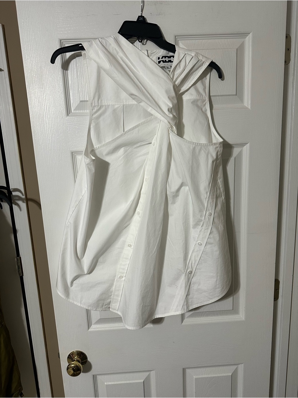 KBB Twist-Front Sleeveless Button-up